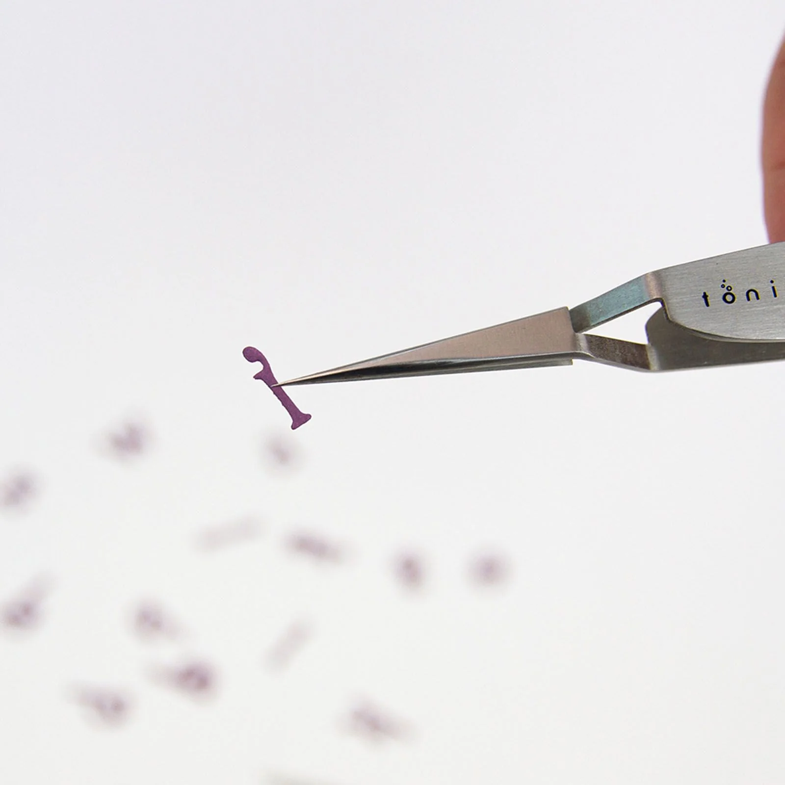 Tonic studios • precision tweezers - Image 2